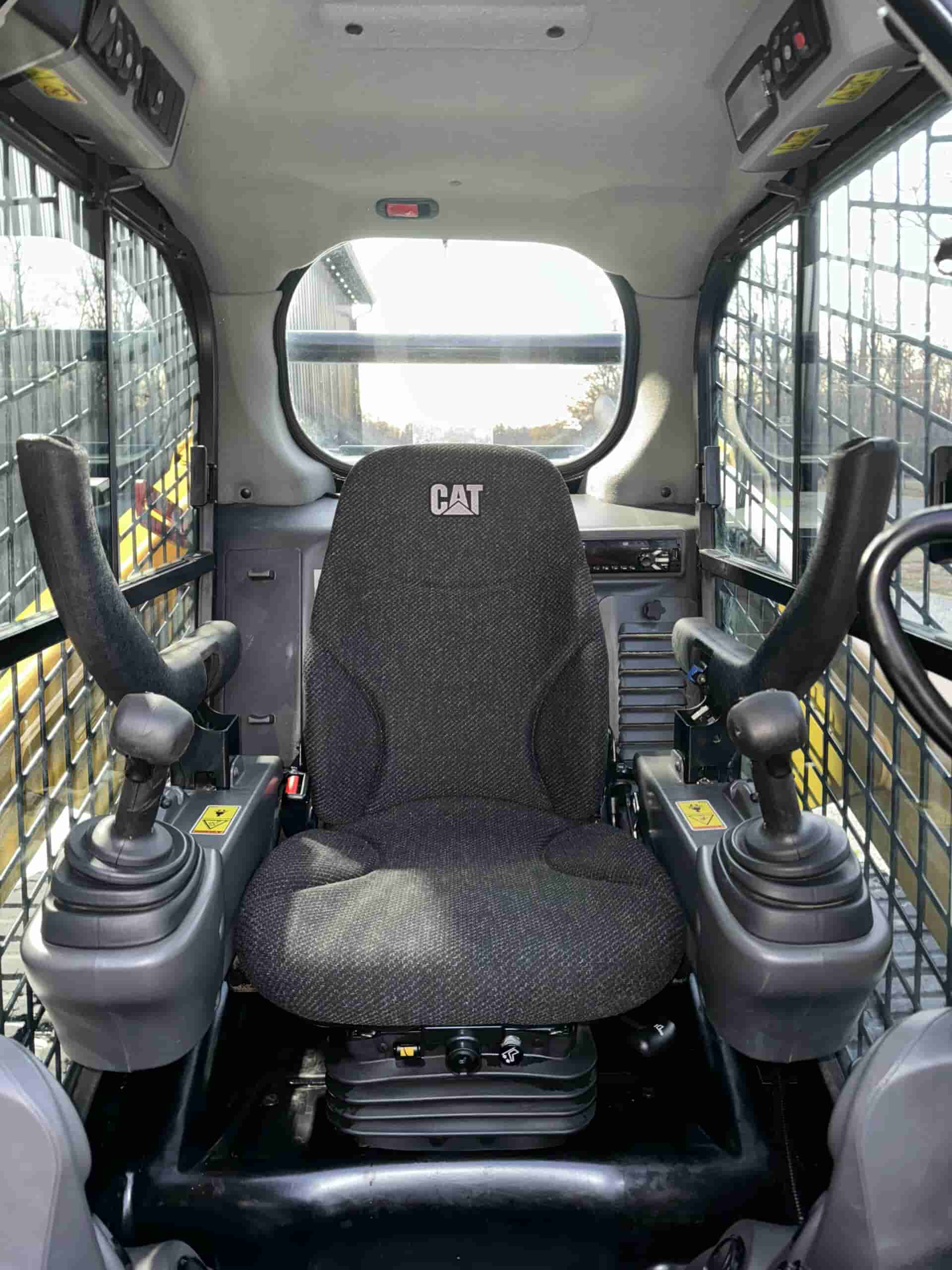 2019 CAT 259D HIGH FLOW
